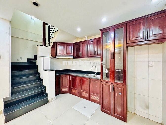 🔥SIÊU PHẨM🔥- KHU VỰC VIP HUỲNH VĂN BÁNH/LVS PN -  130M2 SD - 5 TẦNG