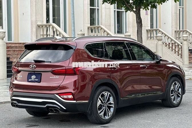 Hyundai Santa Fe 2019 2.2L HTRAC - 56000 km