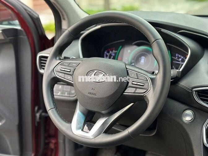 Hyundai Santa Fe 2019 2.2L HTRAC - 56000 km
