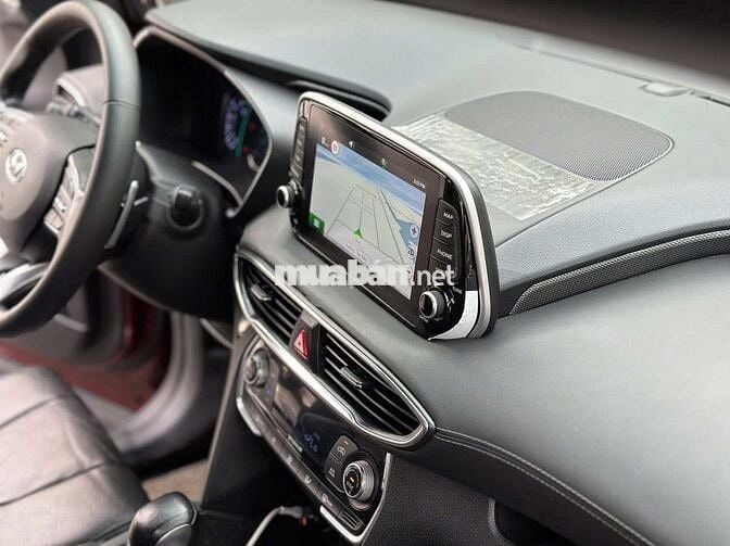 Hyundai Santa Fe 2019 2.2L HTRAC - 56000 km