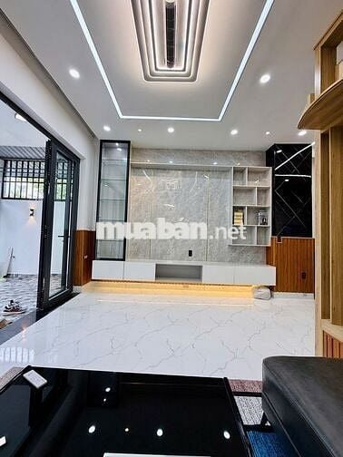 Bán nhà DT 6x12m - 1 lầu,2p,full nội thất - TX25,Q12. Giá : 4,58 tỷ