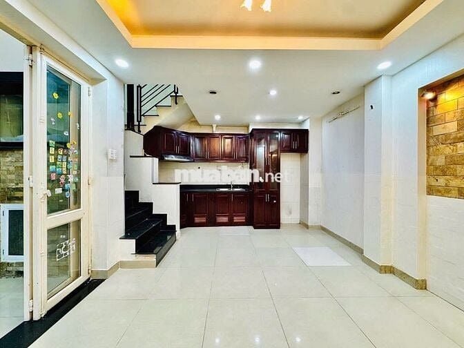 🔥SIÊU PHẨM🔥- KHU VỰC VIP HUỲNH VĂN BÁNH/LVS PN -  130M2 SD - 5 TẦNG