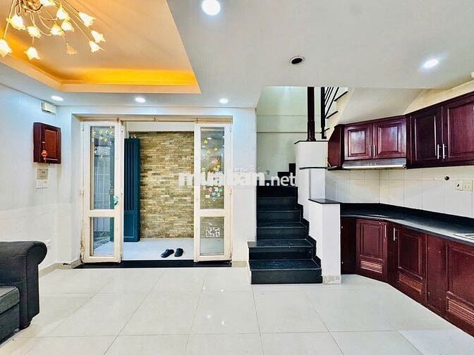 🔥SIÊU PHẨM🔥- KHU VỰC VIP HUỲNH VĂN BÁNH/LVS PN -  130M2 SD - 5 TẦNG