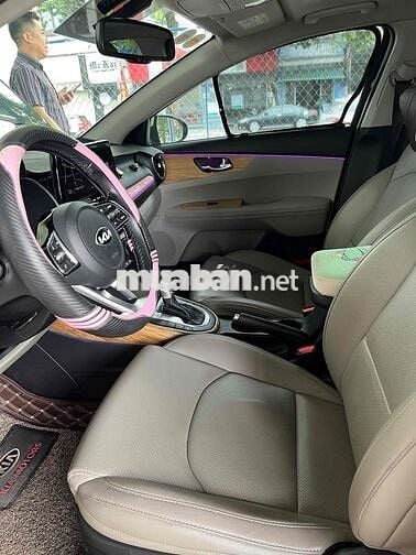Kia Cerato 2019 1.6 Luxury odo 8v6 cực đẹp 1 chủ