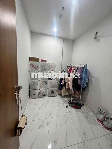 (7612) star Tower, TP HCM, 49,2 m² sổ hồng: 1,170 tỷ