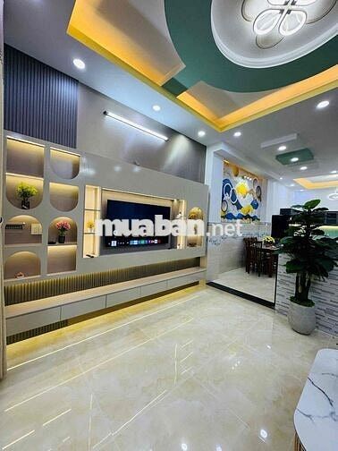 Bán nhà,65 m2 xây 4 tầng chỉ hơn 5 tỷ,Phạm Văn Chiêu quận Gò Vấp