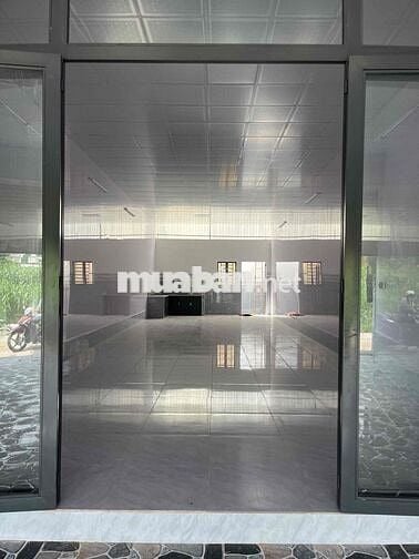 Cho thuê nhà ấp 3 .xtt 5x27 trần thạch cao nền ghạch men