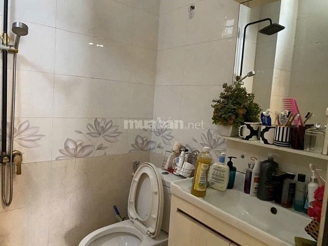 Gần Chợ Tân Thuận Đông, 02 Tầng, DT 7x8m