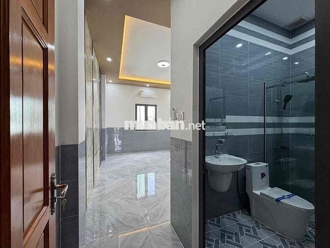 NHÀ 1 TRỆT 2 LẦU ĐƯỜNG SỐ 6 KDC ĐẠI HỌC Y DƯỢC CẦN THƠ