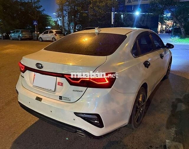 Kia Cerato 1.6 2020 odo 5v