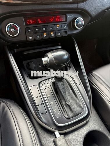 Kia Rondo xăng 1 chủ 2015