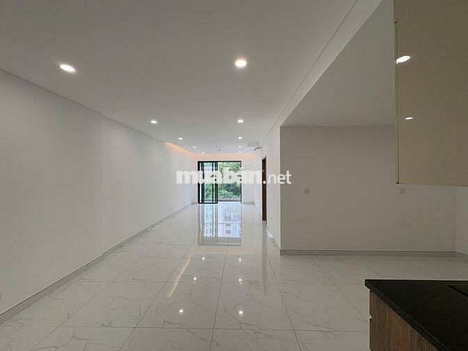 Cho thuê SkyLinked Villa Celadon City 164m2 2PN 2WC có gara riêng