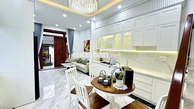 BÁN BIỆT THỰ 2 TẦNG LÊ NGÔ CÁT-SIÊU ĐẸP-CỰC CHILL- VIEW NHƯ ĐÀ LẠT