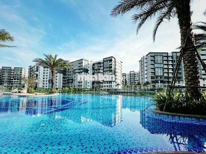 Cho thuê SkyLinked Villa Celadon City 164m2 2PN 2WC có gara riêng