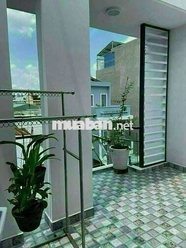 BÁN GẤP LÔ GÓC THỚI AN 16 - QUẬN 12 - 55M² - 3 TẦNG - HẺM XE HƠI .
