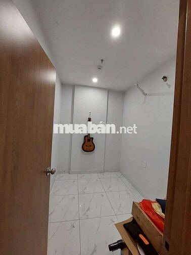 (7608) star tower, 49,2 m2, bao sổ hồng full nội thất: 1,135 tỷ