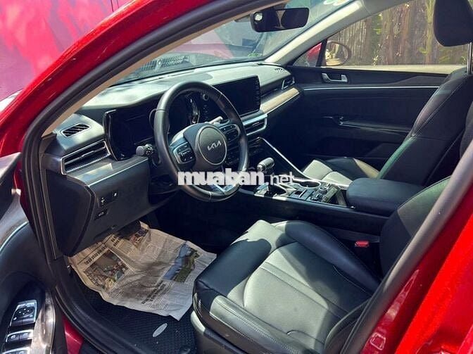 Kia K5 2.0 Luxury 2022 odo 6v
