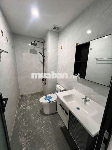 (7607) star tower, 54,6 m2, sổ hồng: 1,3 tỷ. Nhận ký gửi