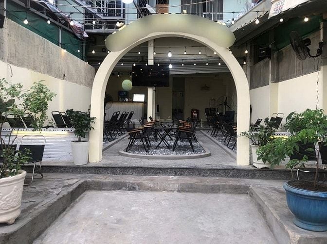 SANG NHƯỢNG QUÁN CÀ PHÊ MẶT TIỀN ĐẸP - BÌNH TRỊ ĐÔNG, BÌNH TÂN