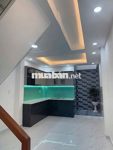 NHÀ  3 TẦNG ĐẸP — Gần CÂY KEO TÔ HIỆU THẠCH LAM ( 3.5m x19m)