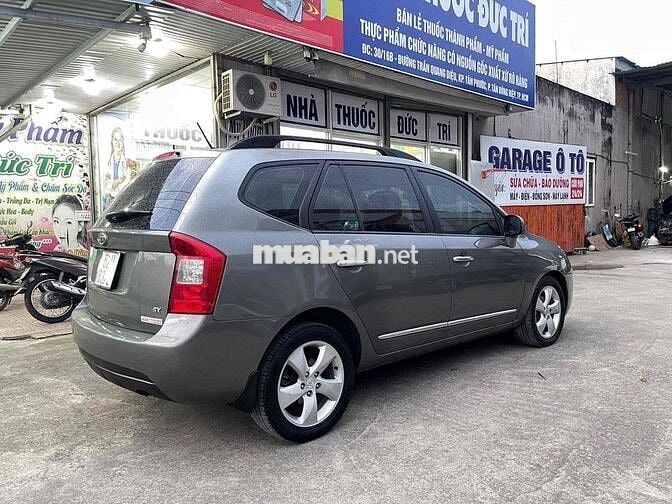 Kia Carens 2009 - 150000 km