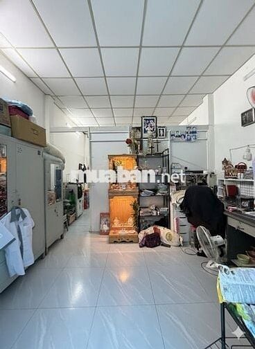 SỐC! NHÀ CMT8 Q.10 - DT 42M² VUÔNG VỨC - TIỆN XÂY MỚI - CHỈ 5.75 T.Ỷ