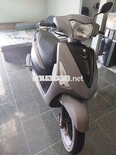 Xe máy Yamaha Acruzo 2016 màu xám