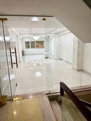 NHÀ MẶT TIỀN HUỲNH VĂN BÁNH 8PN 8WC