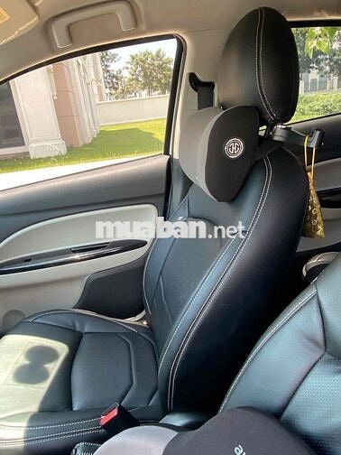 xe gia đình sử dụng Attrage 2016 1.2 CVT Eco