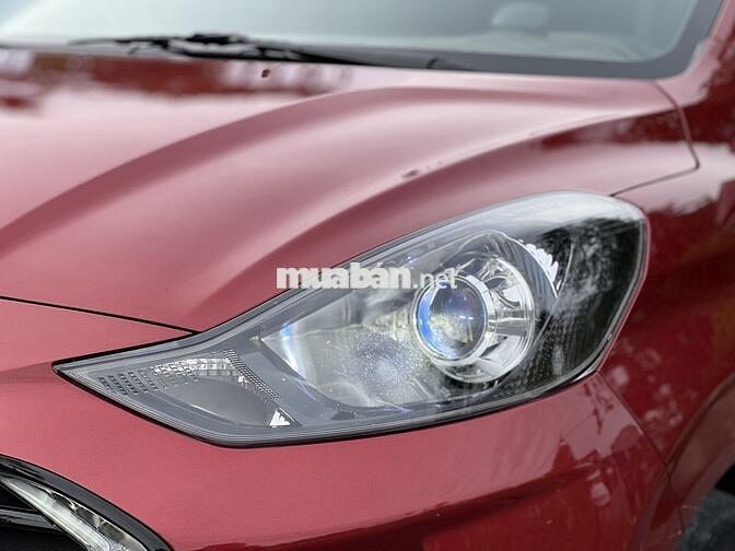 Hyundai Grand i10 2022 hatback 1.2 AT - 30000 km