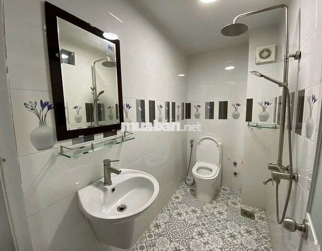 Cần cho thuê nhà 279/3A Huỳnh Văn Bánh P.11 Q.Phú Nhuận