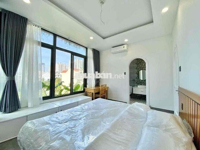 CHO THUÊ 1PN NGAY PHAN ĐĂNG LƯU PHÚ NHUẬN BAN CÔNG FULL NỘI THẤT 50M2