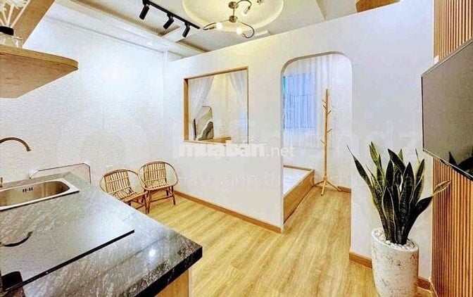Căn hộ 1PN tách bếp ngay Phan Xích Long giáp Quận 1, 3 , thang máy