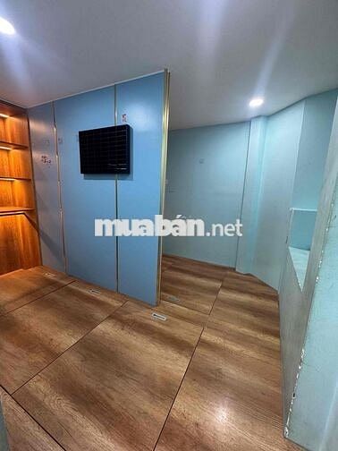 Nhà Bán . Phạm Hữu Chí. Chợ Tân Thành . DT 3m50x7m10 .3 lầu sân Thượng