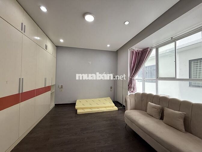 Đúng hình đúng giá Cửa sổ Full nội thất rộng mới thoáng