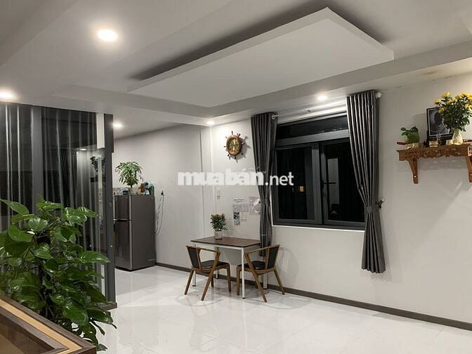 CHO THUÊ TẦNG 2 NHÀ MỚI XÂY CÂY SỐ 4 VĨNH THẠNH NHA TRANG S 85M2
