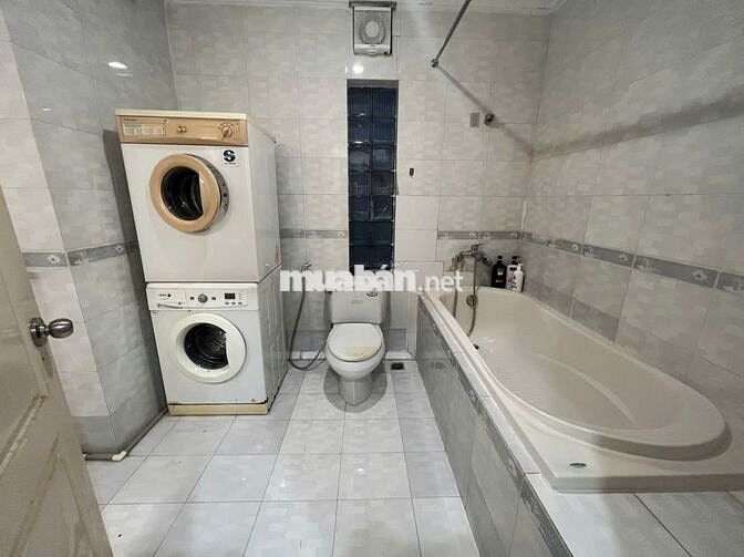 Căn hộ mới 2n1k 90m2 Triệu Việt Vương, Full đồ, thang máy giá 15 triệu