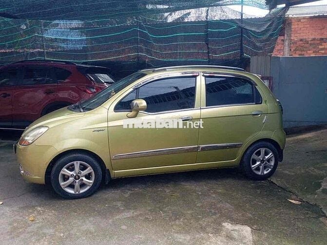 Chevrolet Spark 2009 LT 1.0 MT Super - 64000 km