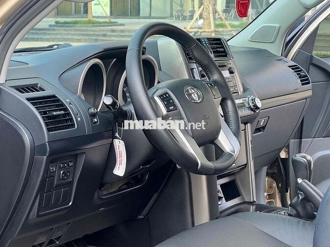 Toyota Prado TXL 2013 màu vàng cát 1 chủ siêu đẹp