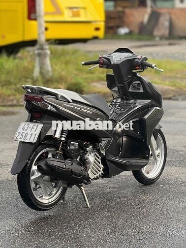 Honda- air blade