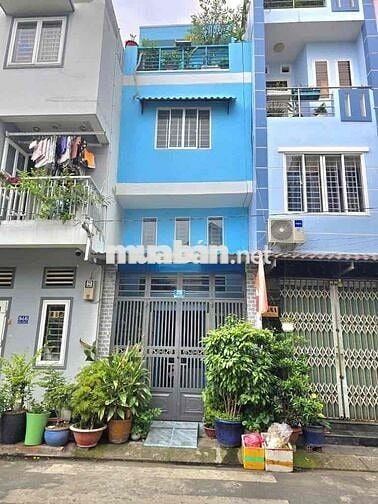 DÀNH CHO GIA ĐÌNH 4 THÀNH VIÊN, NHÀ 3 TẦNG, 3 PN, NHÀ BÈ, HẺM XE HƠI