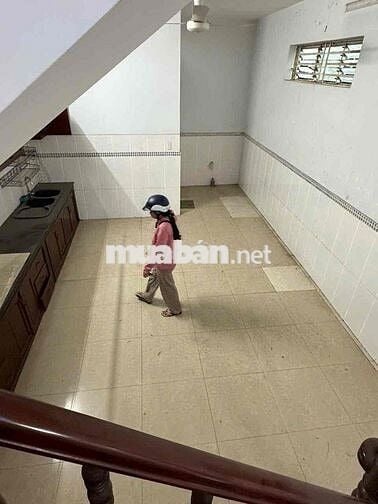 Cho thuê nhà mặt tiền buôn bán(3PN)ngay PCCC, Kp1 Trảng Dài, Biên Hoà.