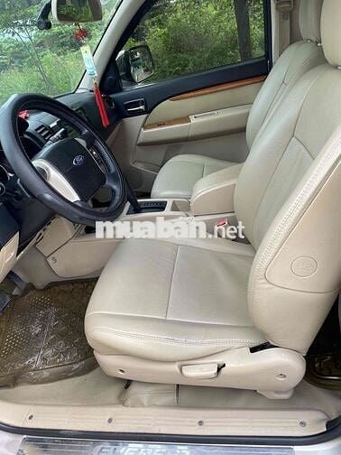 Ford Everest 2011 Limited 4x2 - 114000 km