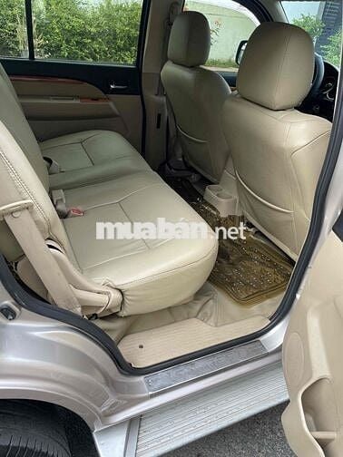 Ford Everest 2011 Limited 4x2 - 114000 km