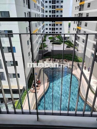 Cho thuê căn hộ ngay khu Vsip 1. Căn 1 phòng ngủ 42m2 - giá 3tr4