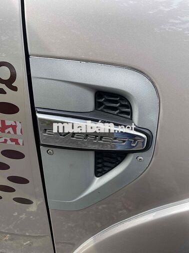Ford Everest 2011 Limited 4x2 - 114000 km