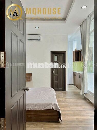 Căn hộ full nội thất ban công, cửa sổ thoáng Trần Quang Khải Quận 1