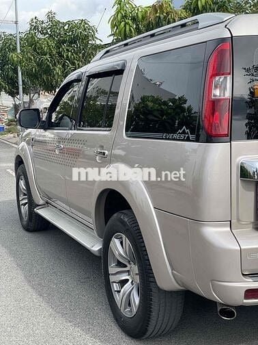 Ford Everest 2011 Limited 4x2 - 114000 km