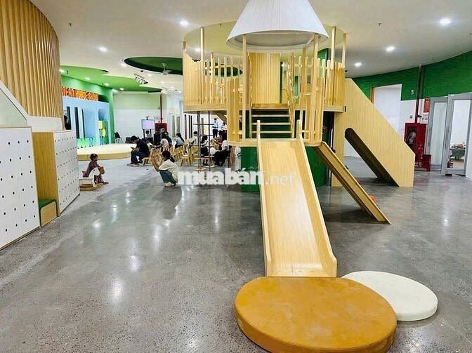 Cho thuê căn hộ ngay khu Vsip 1. Căn 1 phòng ngủ 42m2 - giá 3tr4