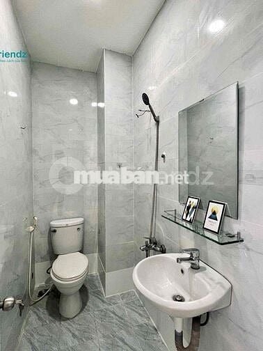 Cho thuê phòng Full nội thất cửa sổ lớn Nhà thờ Nam Hải Tạ Quang Bửu